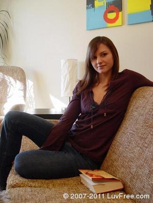 Nikolaneedlove - Nzdatezone.com